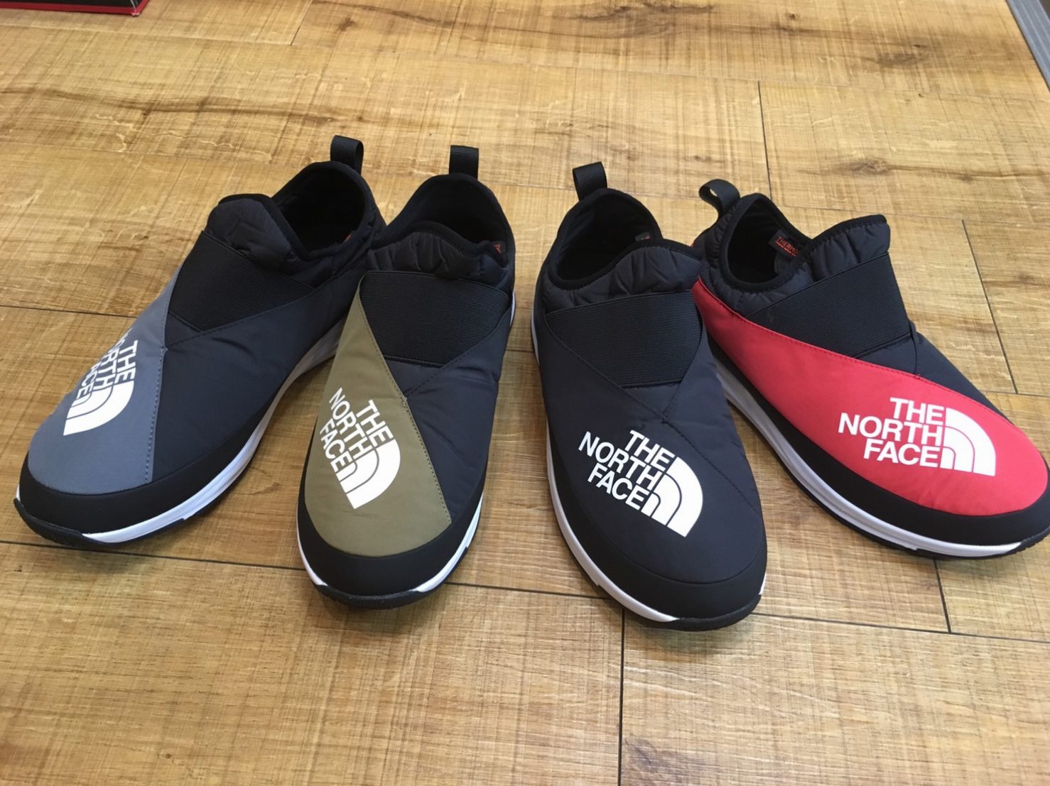 THE NORTH FACE Traction Lite Moc III