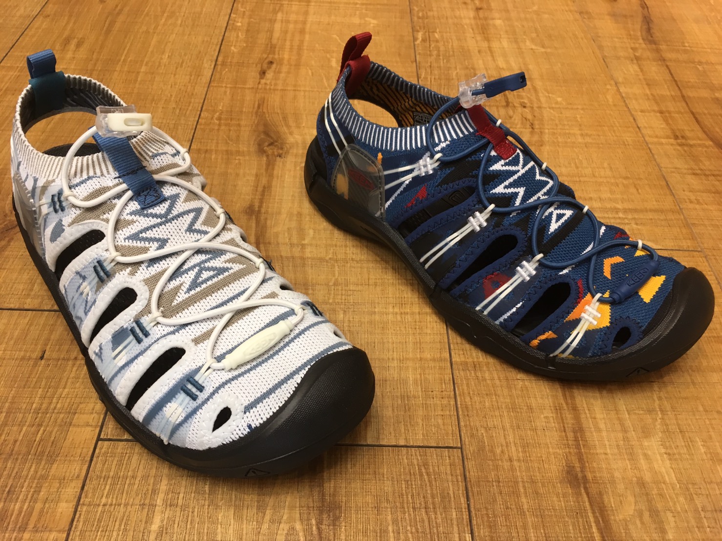 【新品未使用・希少】KEEN　EVOFIT 1　マルチカラー