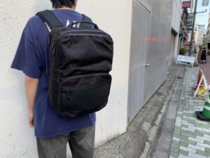 CHROME AXCEL BRIEF PACK MD 着用画像