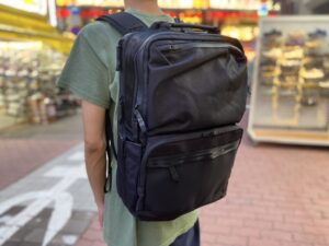 CHROME AXCEL BRIEF PACK LG 着用画像