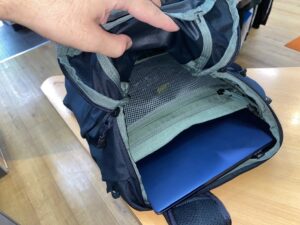 THULE LANDMARK 60L サブバッグの収納スペース