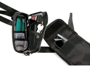CHROME TRAVEL TECH POUCH 収納画像
