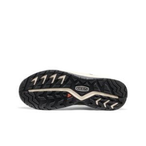 All-directional lug outsole on KEEN HIGHTRAIL EXP WP