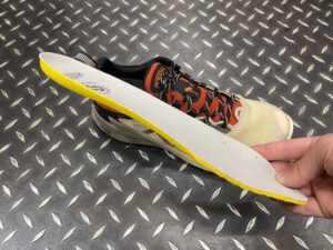 キーン　ザイオニックエヌエックスティー　機能的なインソール