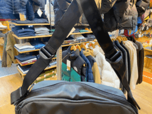 クローム　パックショルダー12l ショルダーバッグとしてもメッセンジャーバッグとしても使えるショルダーストラップ