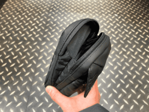 chrome pac phone pouch 収納スペース