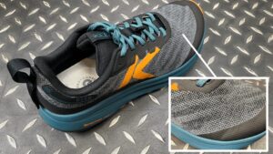 キーン　ローム　通気性と耐久性に優れたアッパー