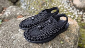 KEEN UNEEK 商品画像