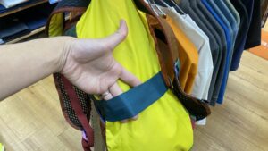COTOPAXI EMPACKABLE 16L DAYPACK luggage pass-through