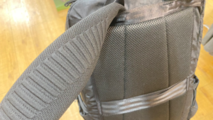 chrome grocery backpack 22l 分厚いショルダーストラップ