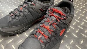 keen marmot ターギーイーエックスピーウォータープルーフ　替え紐付き